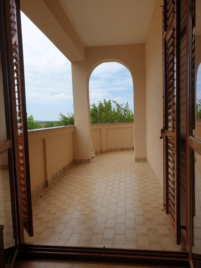 Apartments Davorka Banjol Exterior photo